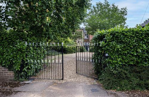 Woodford Halse Apartment | Deerpark Barn