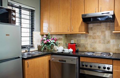 Stellenbosch Central Apartment | Definitely the perfect spot in central Stellenbosch with your own balcony