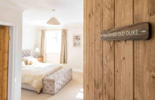 Deighton House | Deighton Lodge