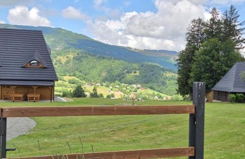 Sacuieu House | Deja View Cabin & Camp