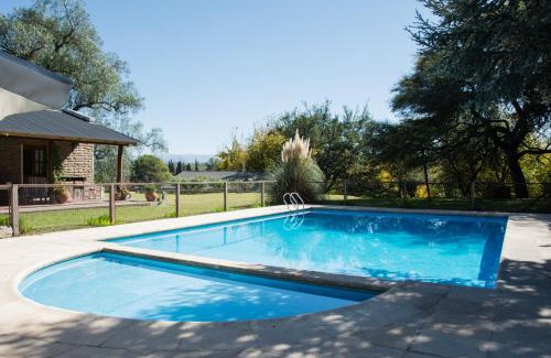 Villa General Belgrano Cabin | Del Arroyo Cabañas