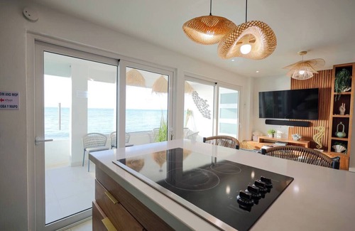 Pedernales House | Del Mare At Buye Beach