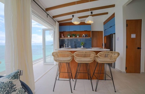 Pedernales House | Del Mare At Buye Beach Rooftop