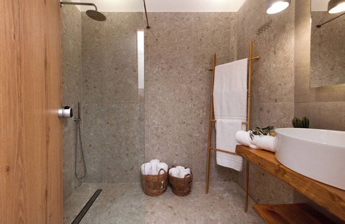 Glyfa Hotel | DEL MARE SUITES