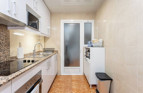 La Maternitat i Sant Ramon Apartment | Delightful and Modern design apartment, fully equipped.