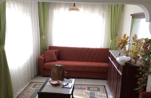 Camlık Mahallesi Apartment | Delightful Apartment sleeps 8 great location