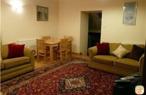 Auchenblae Cottage | Delightful detached sandstone cottage STB 4*