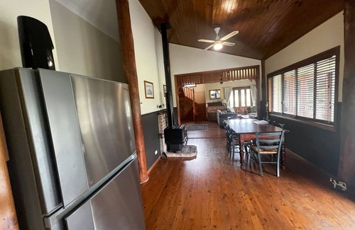 Mayers Flat House | Delightful Farm Property With Lakes Nearby and 20 Minutes to Seal Rocks