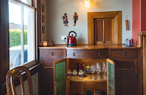 Tauranga South House | Delightful on Devonport