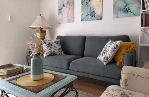 Tuart Hill Apartment | Delightful Unit Near CBD & Beach, Free Parking