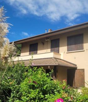 Spinone Al Lago Apartment | Delizioso appartamento sul lago - Casa Marina