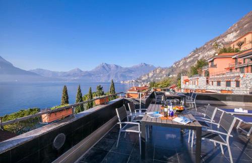 Fiumelatte Apartment | Della Fontana Penthouse