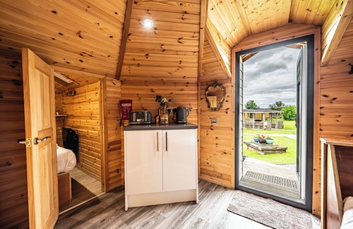 Delny RV Rental | Delny Glamping