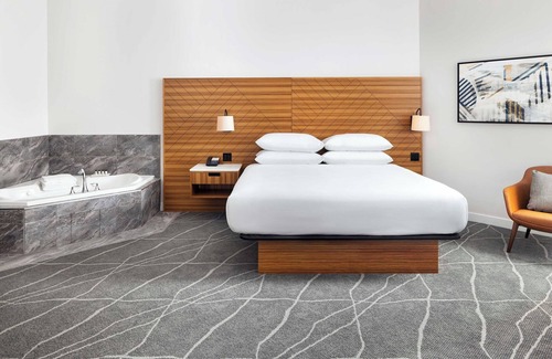 Grande Prairie Hotel | Delta Hotels by Marriott Grande Prairie Airport