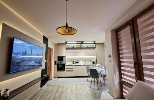 Burgas Center Apartment | Delux Apart Vulchevi with Parking