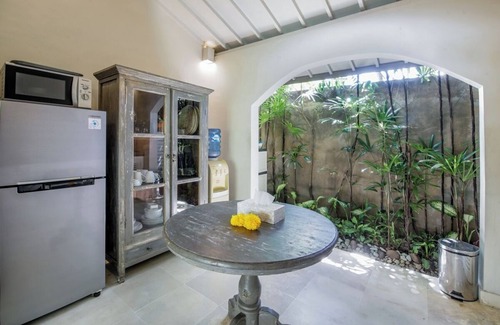 Central Seminyak Villa | Deluxe 2 Bedroom Villa in Seminyak