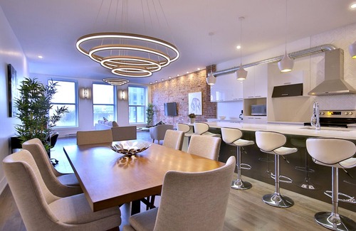 International District Condo | Deluxe 3-bedroom Condo in Old Montreal with a Private terrace