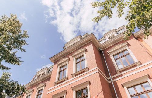 Giebichenstein Apartment | Deluxe Apartments mit Arbeitsplatz im Denkmalhaus, beste und ruhige zentrale Lage von Halle Saale WE1