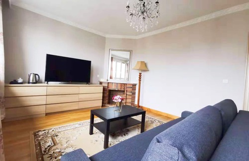 Maisons-Alfort House | Deluxe Comfort Suite