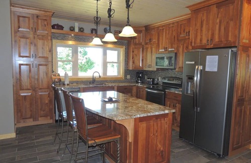 Cape Vincent House | Deluxe House - 5 bedroom/5 bath