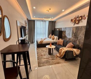 Accra Apartment | Deluxe Kass Studio
