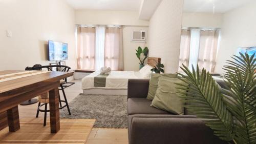Phil-Am Apartment | Deluxe One Bedroom Suite by Christine Suites infront of Trinoma Mall