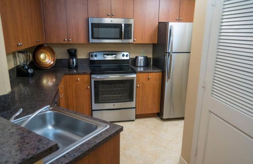Weston Apartment | Deluxe One-Bedroom Suite A - Mizner Place at Weston Town Center Nov. 19 - 26th