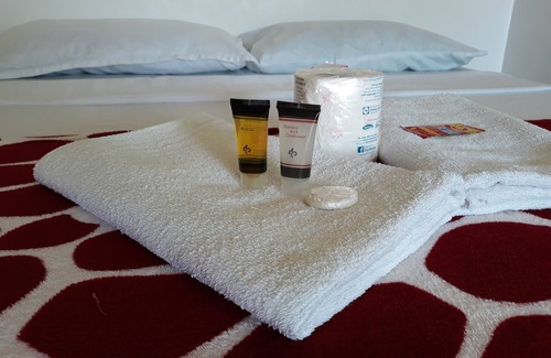 Puerto Galera Hotel | Deluxe room(Grace Hotel)