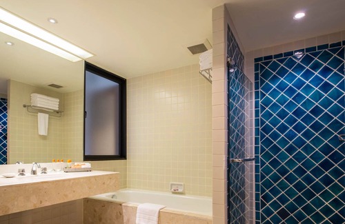 Chong Nonsi House | Deluxe Three Bedroom Suite