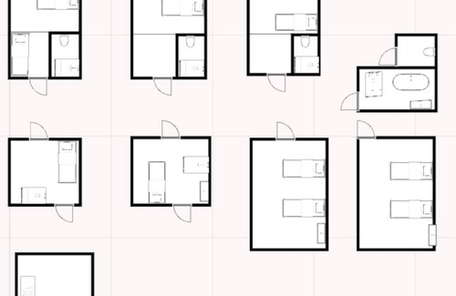 Geertruidenberg House | DenBerg building, formerly a small hotel, now offers 7 bedrooms with heating and air conditioning.