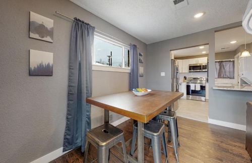 Twin Lakes House | Denver 2 King Beds, Remodeled & Stylish Upper Unit