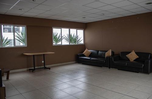 Surquillo Apartment | Departamento 100 m2 con luz natural Seguridad 24h