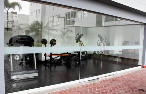 Surquillo Apartment | Departamento 100 m2 con luz natural Seguridad 24h