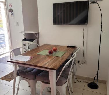 Cipolletti Apartment | Departamento Argibay