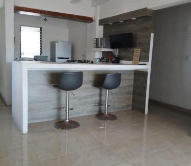 Lomas de Costa Azul Apartment | Departamento Bouganville