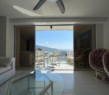Lomas de Costa Azul Apartment | Departamento en Lomas de Costazul