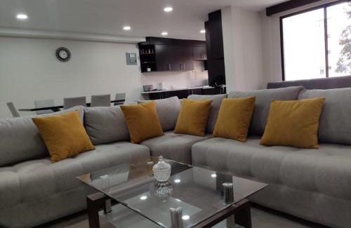 Quito Apartment | Departamento Sector de la Embajada Americana