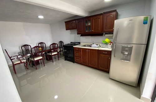 Tepotzotlan House | Depto Amueblado Cocina Comedor 2camas Sala Jardín Asador Garage a 8min de Centro