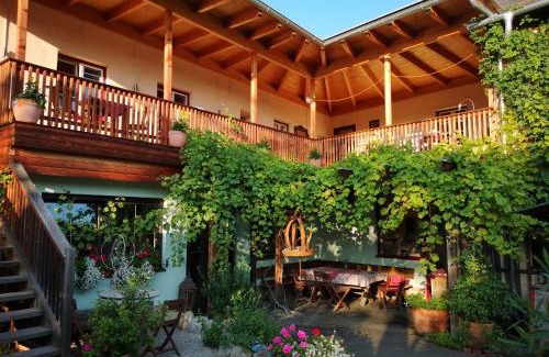 Sankt Michael in Obersteiermark House | Der Eberhard - Wohnen & Essen bei Ilse