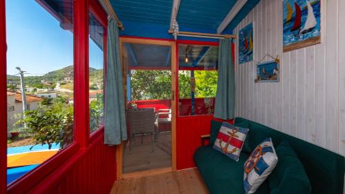 Sogut House | Derin Mavi Suit Butik Otel