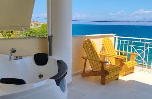 Egira Apartment | Derveni Seaside Apartments - Deluxe Sea View Penthouse Jacuzzi-BBQ & Groundfloor Garden View Apartment