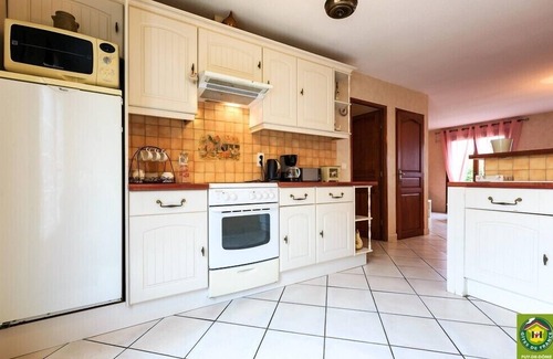 Saint-Julien-Puy-Laveze House | des Hirondelles - Saint-julien-puy-laveze