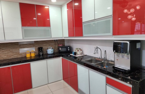 Bandar Penawar Villa | Desaru Brown House 22 pax KTV-BBQ-Netflix-Home Theatre