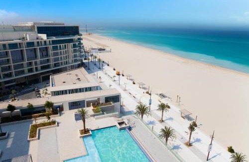 Saadiyat Cultural District Apartment | Desert Key - Beachfront Apartments on Saadiyat Island