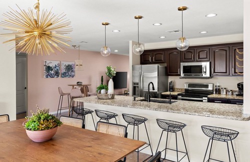 Pointe Scottsdale House | Desert Modern - Old Town Scottsdale! Pool and Hot Tub! Game Room!