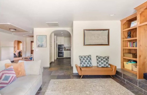 Camelback East House | Desert Oasis: 5BR Home with Pool & Firepit