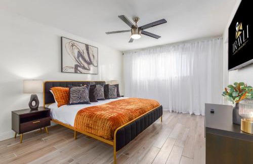 Park Scottsdale One House | Desert Rose Family Retreat-FREE Htd Pool-2 Primarys-Bar