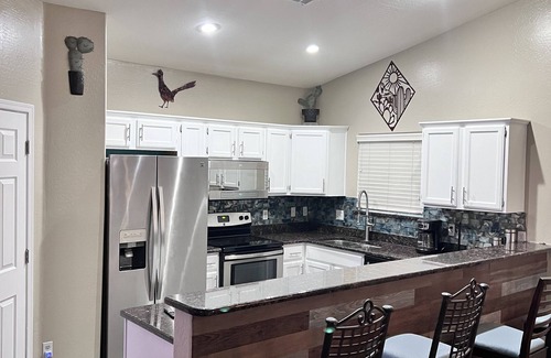 North Mountain House | Desert Valley Stay - Mountain Views