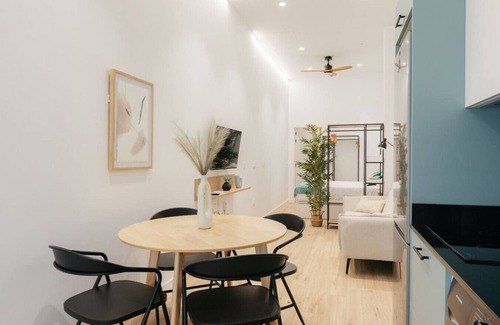 Patraix Apartment | Design loft in Valencia