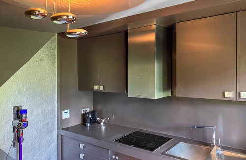 Bernhausen Apartment | Designer Wohnung nahe Flughafen und Messe